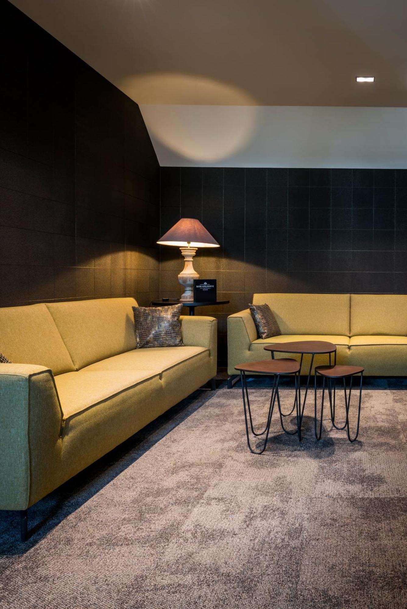 Hotel B - Boskapelhoeve Буггенхаут Экстерьер фото